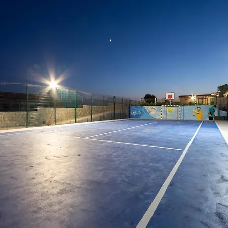 Cozy Apartment In Split With Kitchen Apartman Split