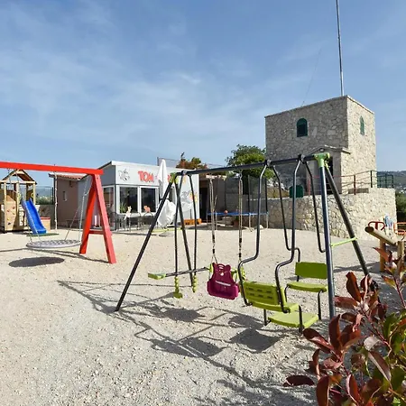 Daire Cozy In With Kitchen Split