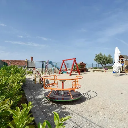 Apartman Cozy Apartment In Split With Kitchen Split